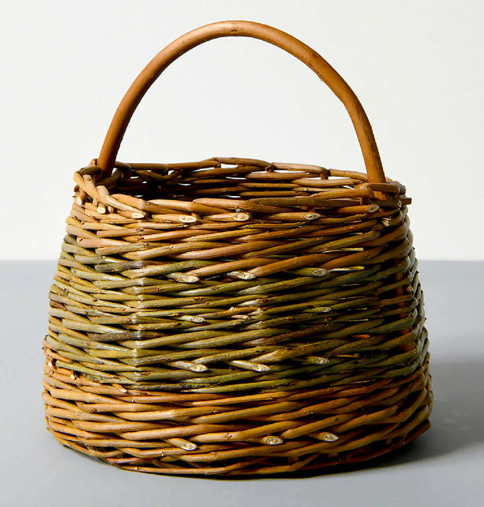 Berry Picking Basket in Mixed Willows - Image 3
