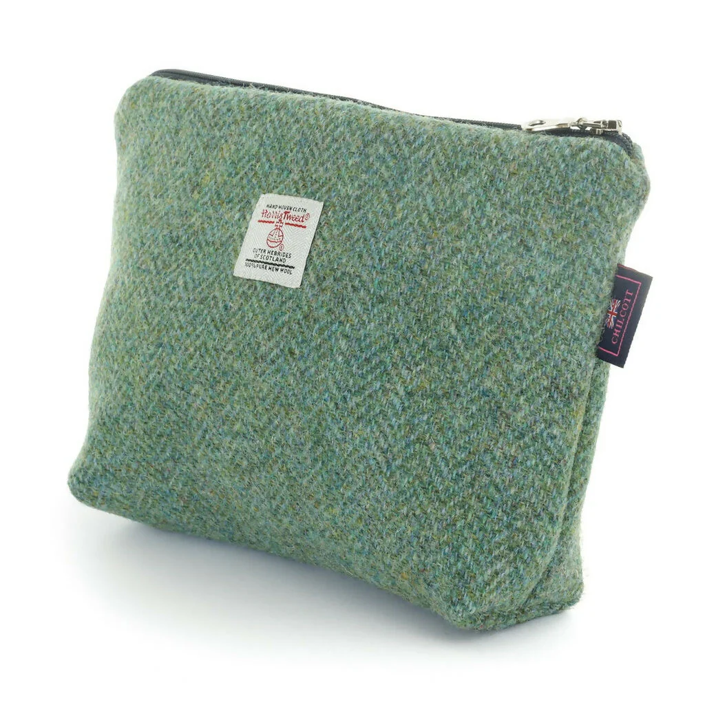 Chilcott Harris Tweed® & Herringbone Kit Bag - Green - Image 2