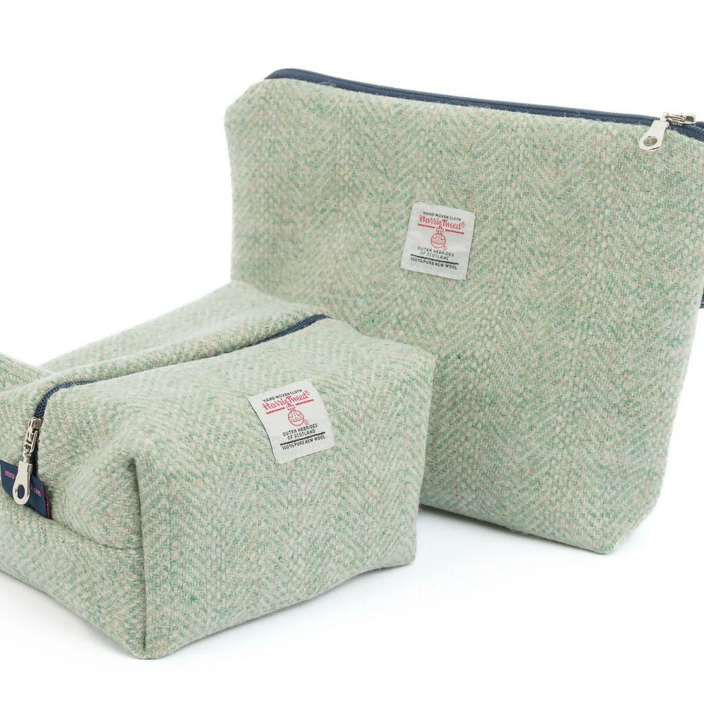 Chilcott Harris Tweed® Kit Bag - Light Green - Image 4
