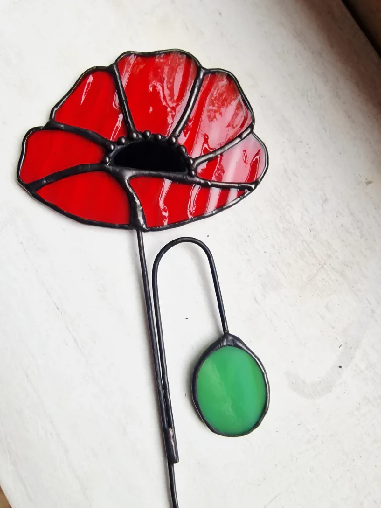 Classic Red Poppy Stained Glass Flower – Artisan Rippled Glass Petals - Image 3