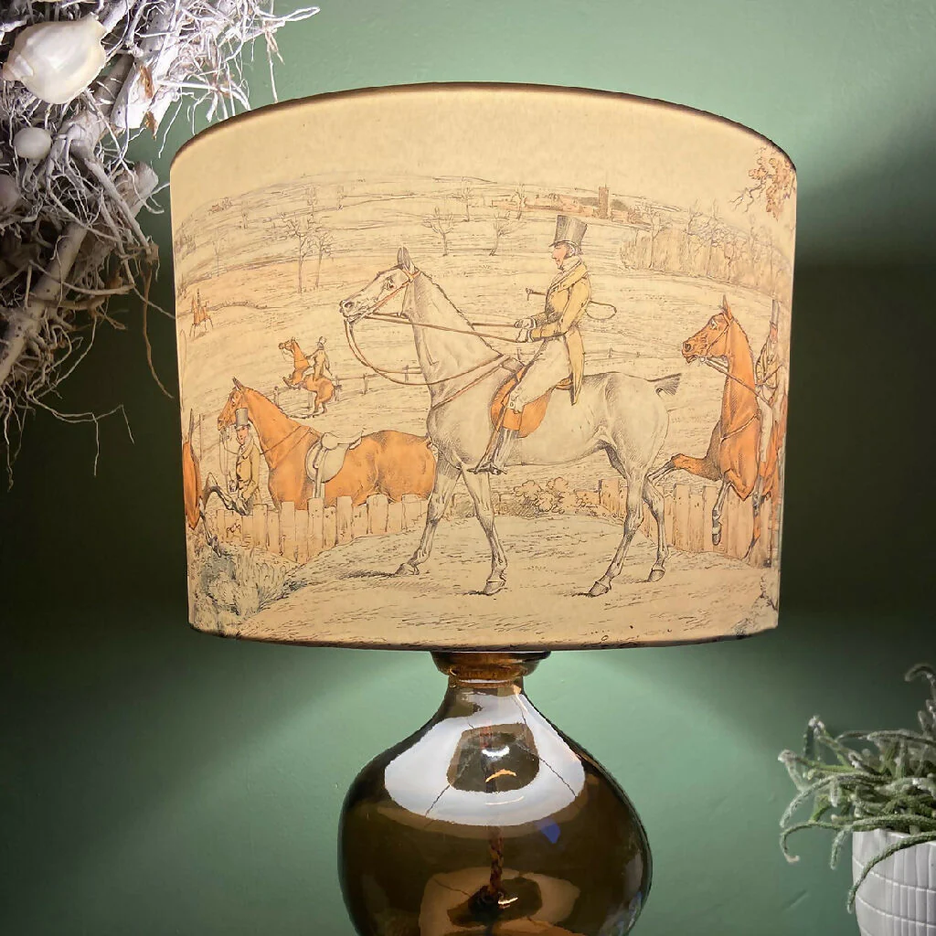 Hunting Scene Fine Art Lampshade - Image 7