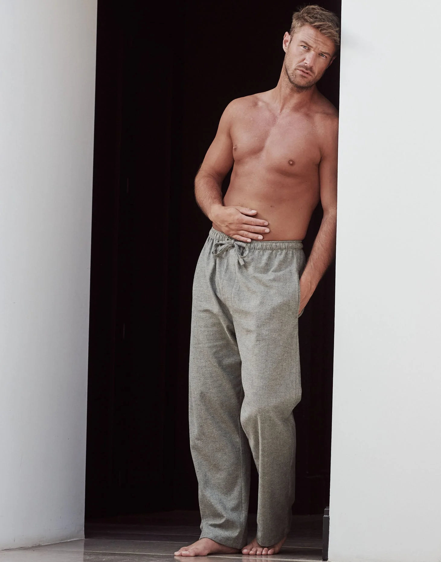 Men's Brushed Cotton Pyjama Trousers – Whitby Jet Herringbone