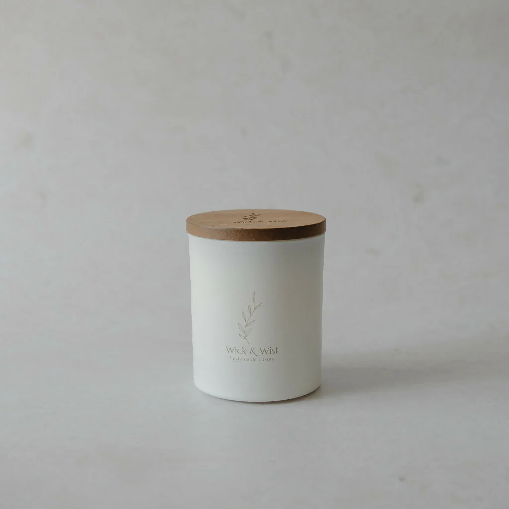 No. 15 Life's a Peach Luxury Candle - Image 5