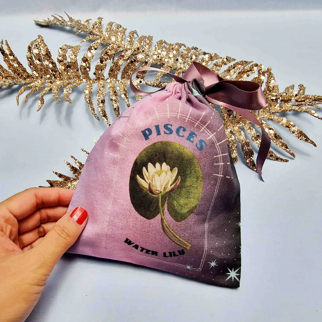 Pisces Water Lily Birth Flower Gift Pouch in Blue and Purple - Image 5
