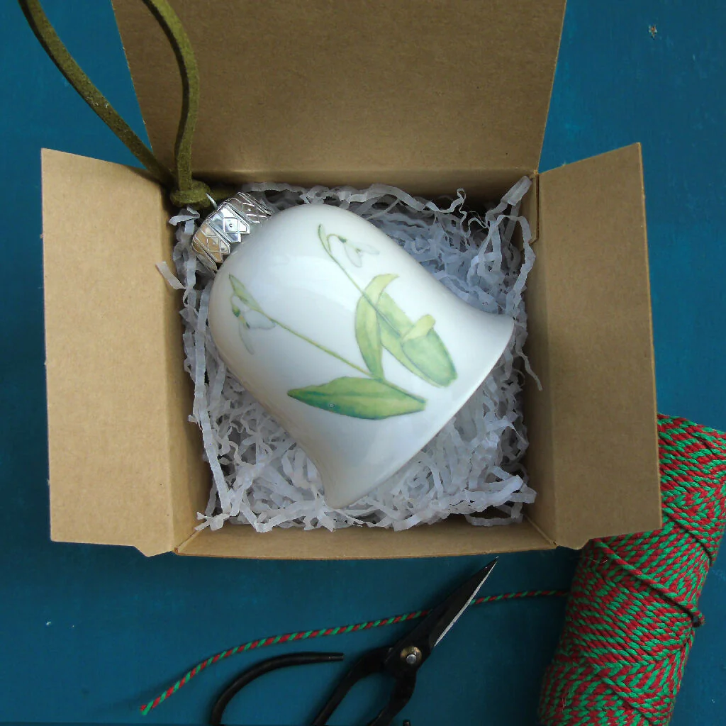 Snowdrops Fine Bone China Bell Decoration - Image 9