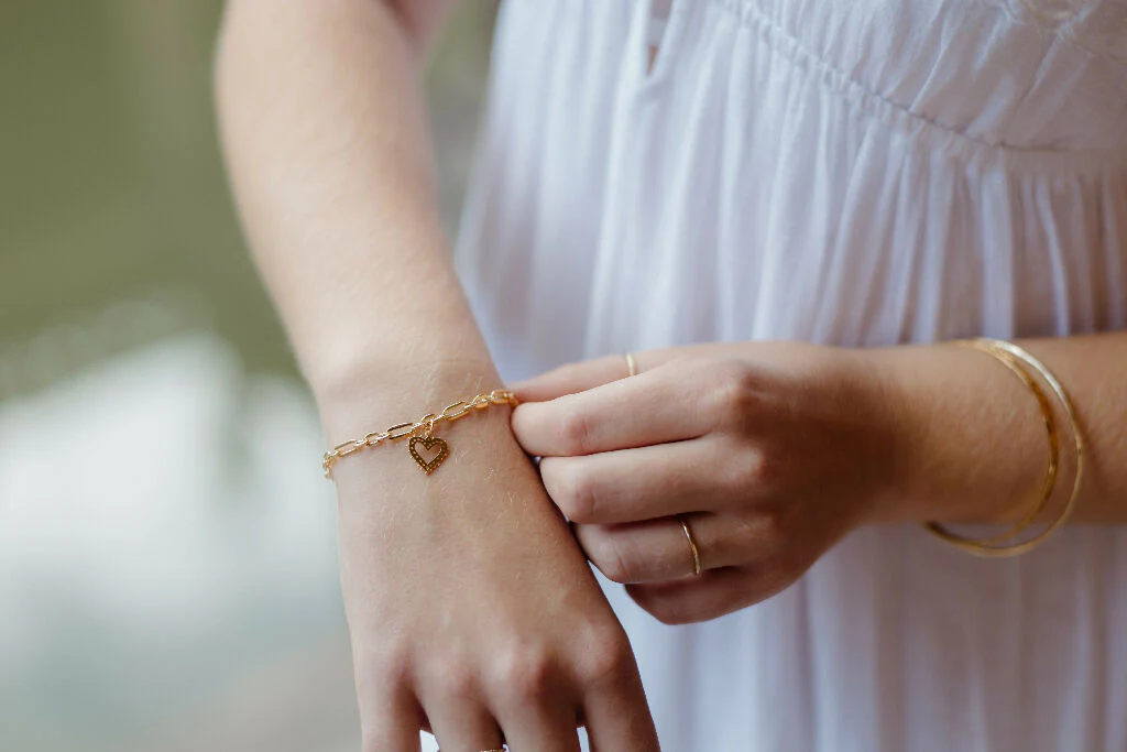 Venus Heart Bracelet, Gold - Image 2